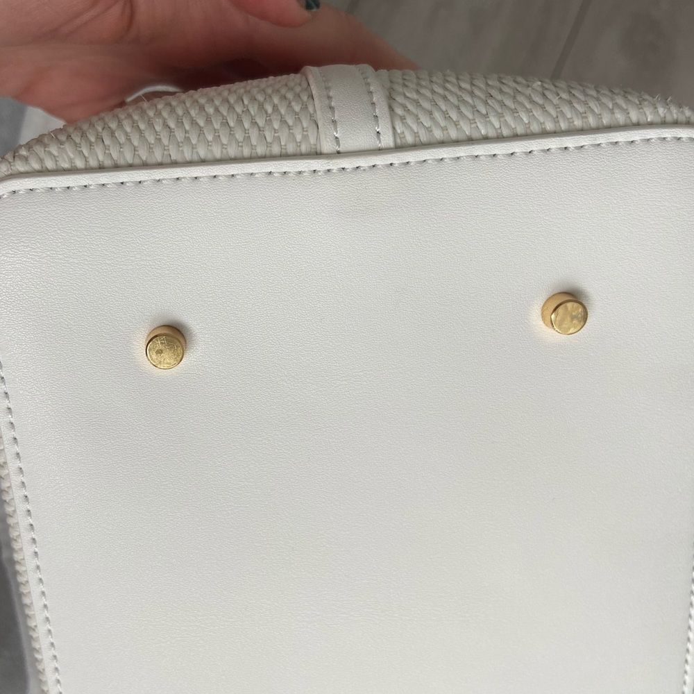 ***SOLD***Elleme Raisin Raffia Handbag in White - Picture 14 of 16